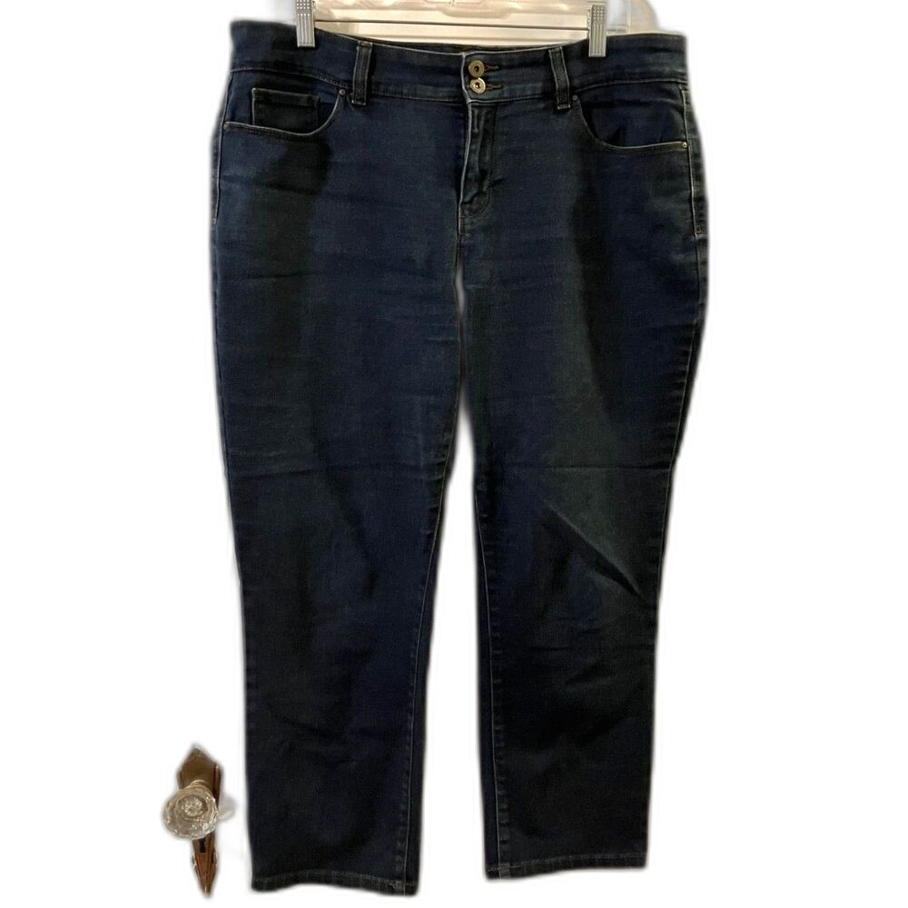 Style & Co dark wash capri jeans